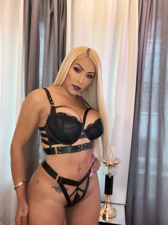 Trans Ruby — 7 / 10