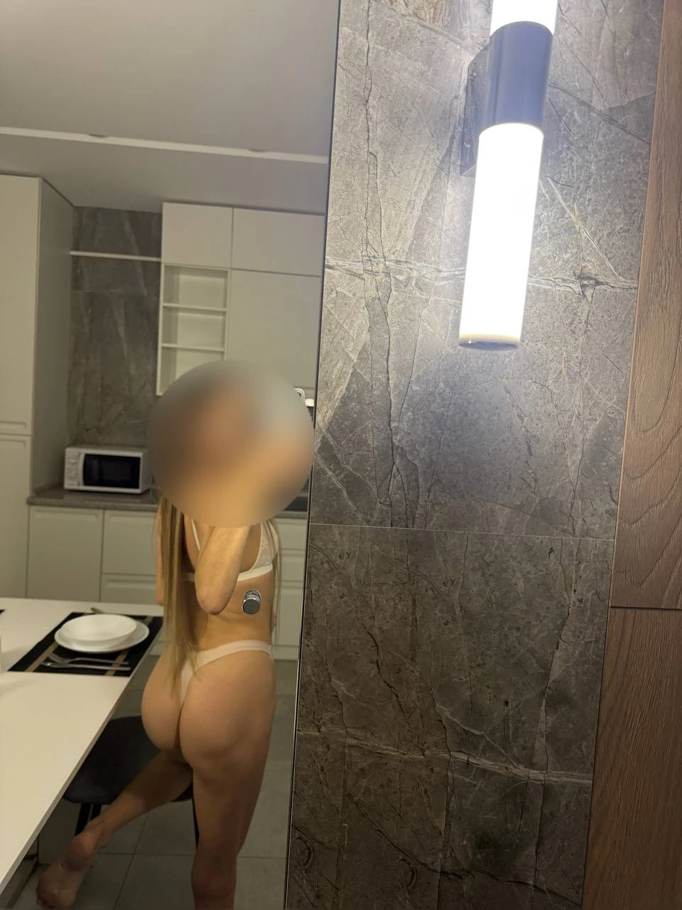 Adella — 3 / 10