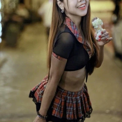 Akemi, Escort, Phuket