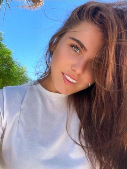 Dana — 4 / 14
