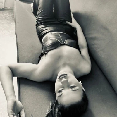 Nancy Dark, Escort, Koln