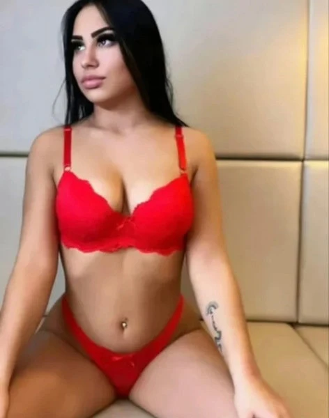 Erika Neu — 2 / 3