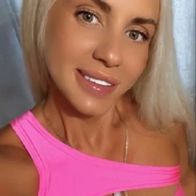 Adelina, Escort, Messina