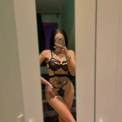 Carolina, Escort, Herrenberg