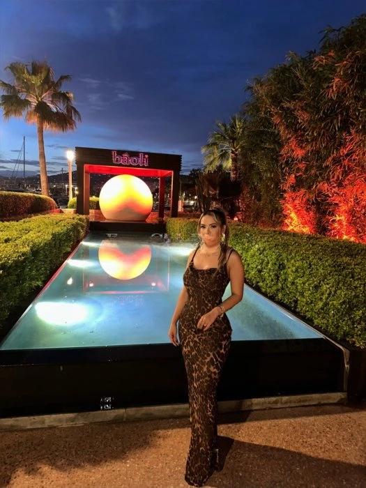 Chloe Baker, Escort, Alicante