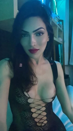 Saory Vilella — 11 / 12