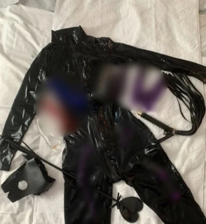 Joy Aus Deutschland — 9 / 12