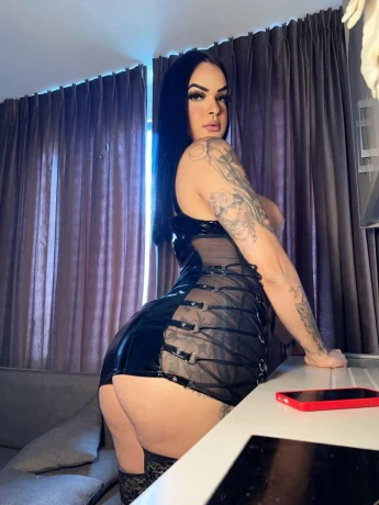 Mikaela Fernandes — 3 / 8
