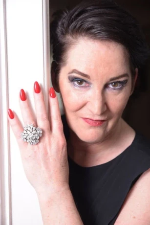 Freifrau von Ei — 4 / 24