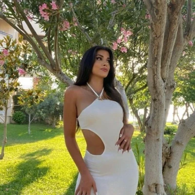 Roma, Escort, Paris