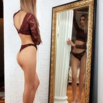 Elena, Escort, Haarlem