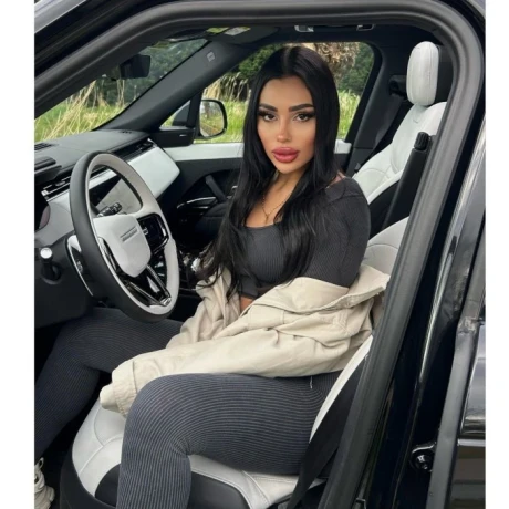 Zoe — 3 / 14
