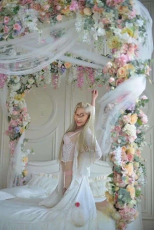 Amanda Gayheart — 4 / 5