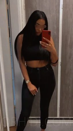 Vanessa — 5 / 11