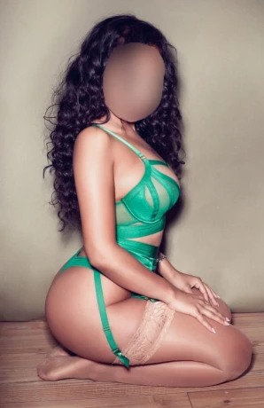 Candy Chanel  — 2 / 14