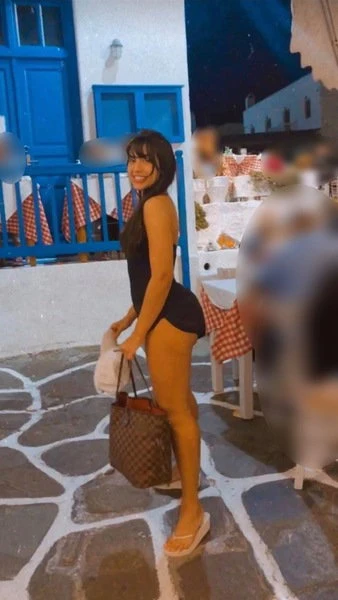 Bianca — 6 / 9