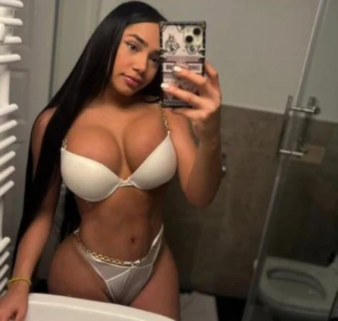 Ts Andrea Party — 7 / 8