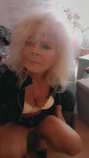 Deutsche Ella 59, Escort, Chemnitz