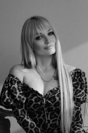Sasha — 3 / 6