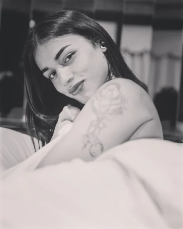 Ignacia Sarahi — 2 / 12