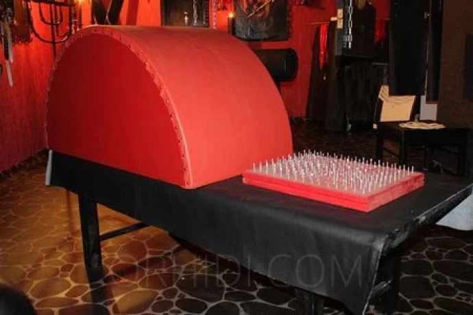 Lady Svenja — 4 / 6