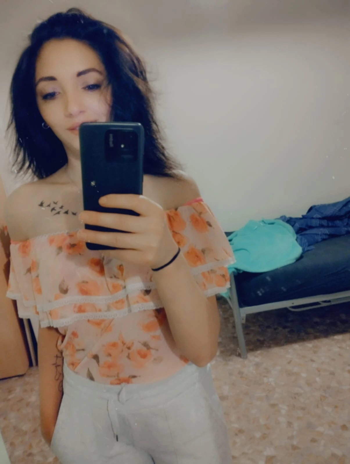 Niki50 — 4 / 5