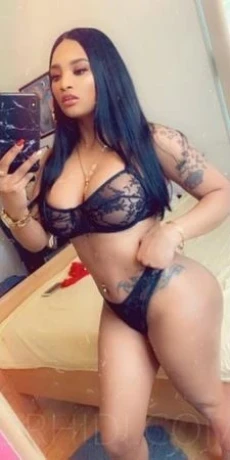 Paola aus Brasilien — 7 / 8