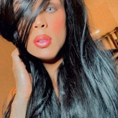 Versace, Escort, Herentals