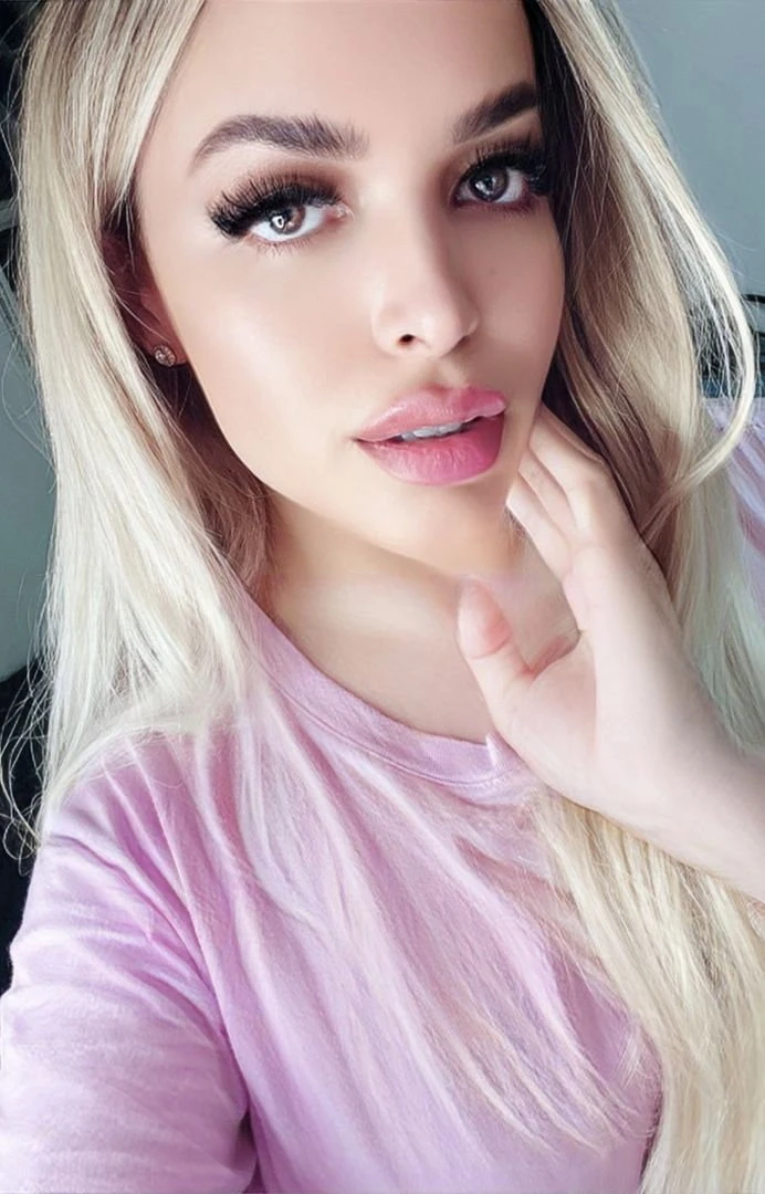 Karla Diaz — 2 / 12