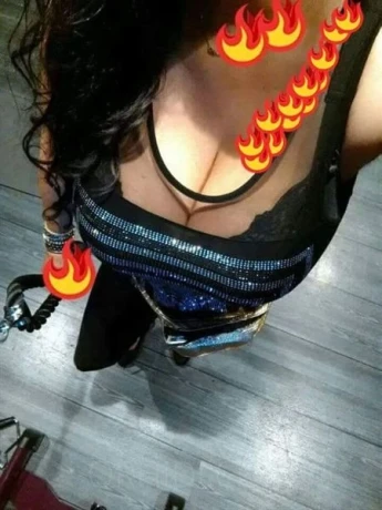 BERÜHRBARE STRENGE LADY — 2 / 3