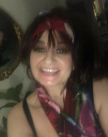 Stefanie 71 — 5 / 8