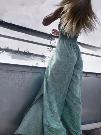 Zum Ersten Mal In Der Stadt — 4 / 5