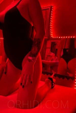 Rebeka — 2 / 3