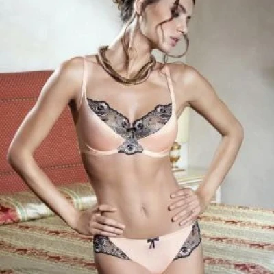 Claudia, Escort, Den Haag