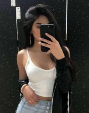 Natalia Erstes Mal In Der Stadt — 1 / 4