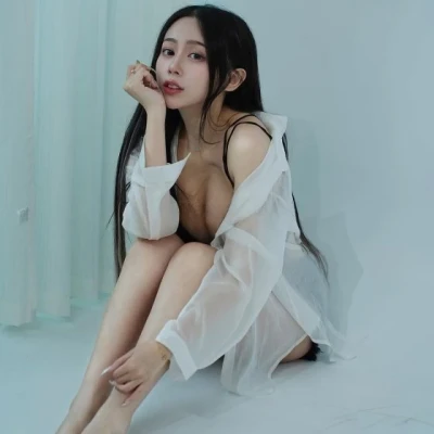 Luna Nice, Escort, Prague