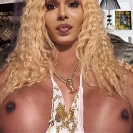 TS Vanessa XXL — 3 / 4