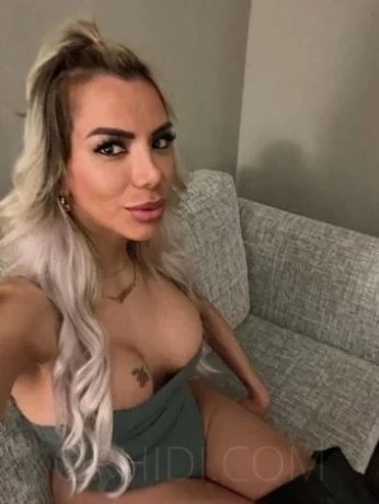 TS Stacey das Besondere erleben. — 1 / 8