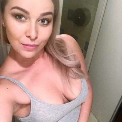 Nikky, Escort, Prague