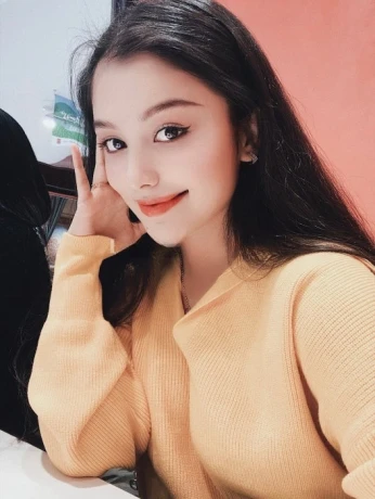 Model Judy — 2 / 13