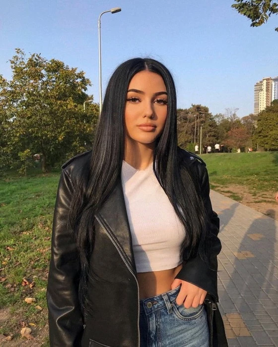 Nanette, Escort, Adana