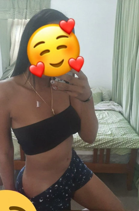 Fanny25, Escort, Alice Town