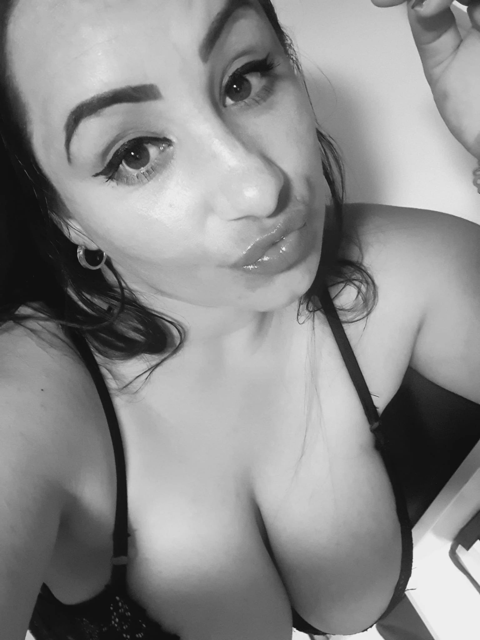 Ana Liza Nur Hausbesuche, Escort, Frankfurt am Main