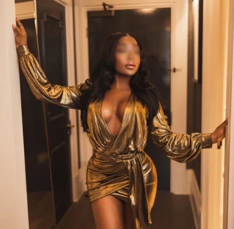 Tamara Monae — 4 / 9