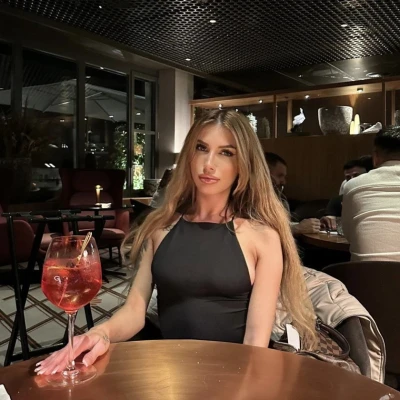 Versaute Teeny Schlampe Auch, Escort, Wädenswil