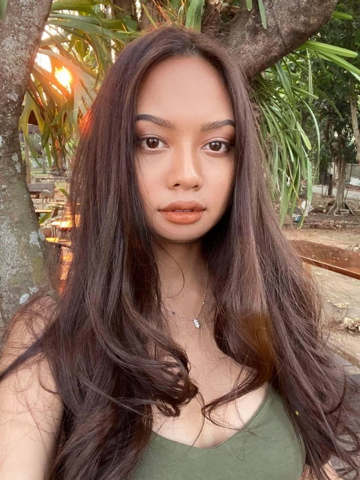 Jennie — 2 / 4