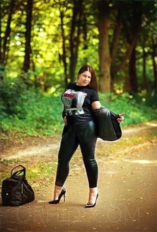 Nela Elektra — 3 / 6