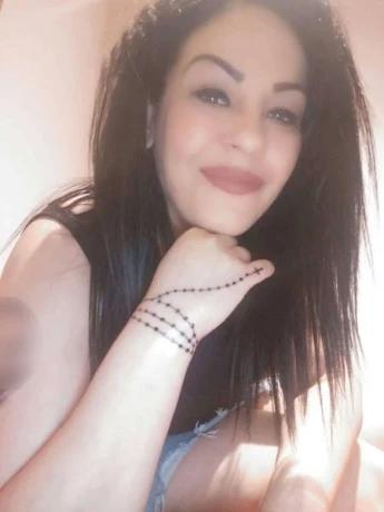 Leila Noe Squ*rt  Expertin — 2 / 4