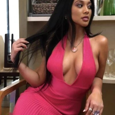 Hot babe in town, Escort, Singapore