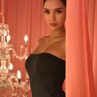 Ocean, Escort, Singapore